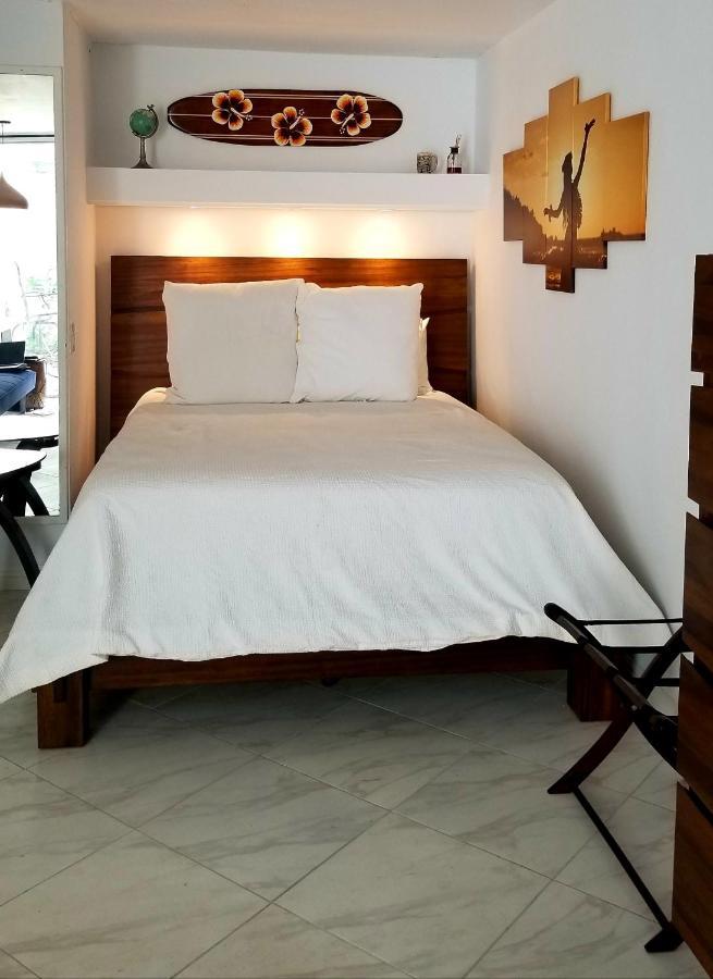 Downtown Hawaiian Theme Condo With Hot Tub, Pool & Beach - Kona Islander Inn Kailua-Kona Extérieur photo