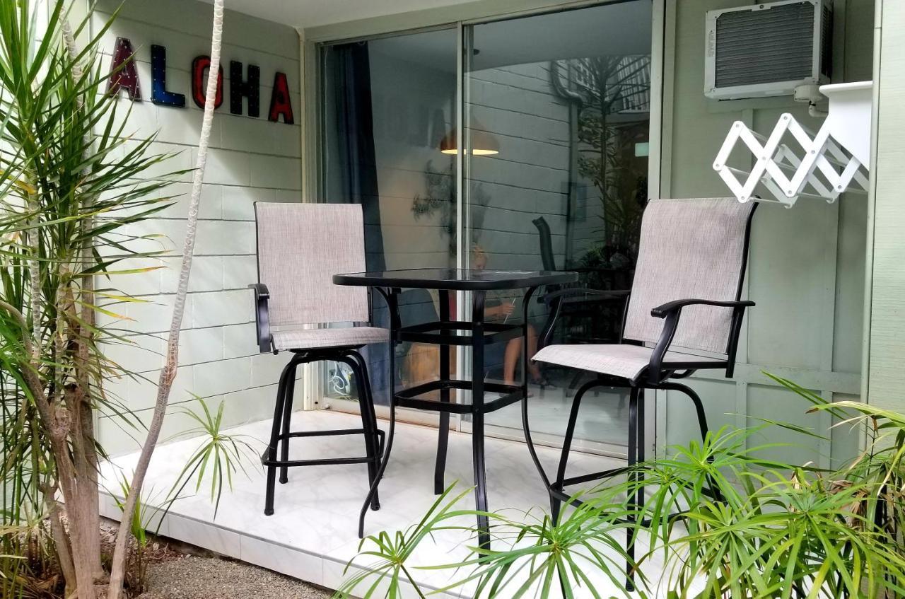 Downtown Hawaiian Theme Condo With Hot Tub, Pool & Beach - Kona Islander Inn Kailua-Kona Extérieur photo