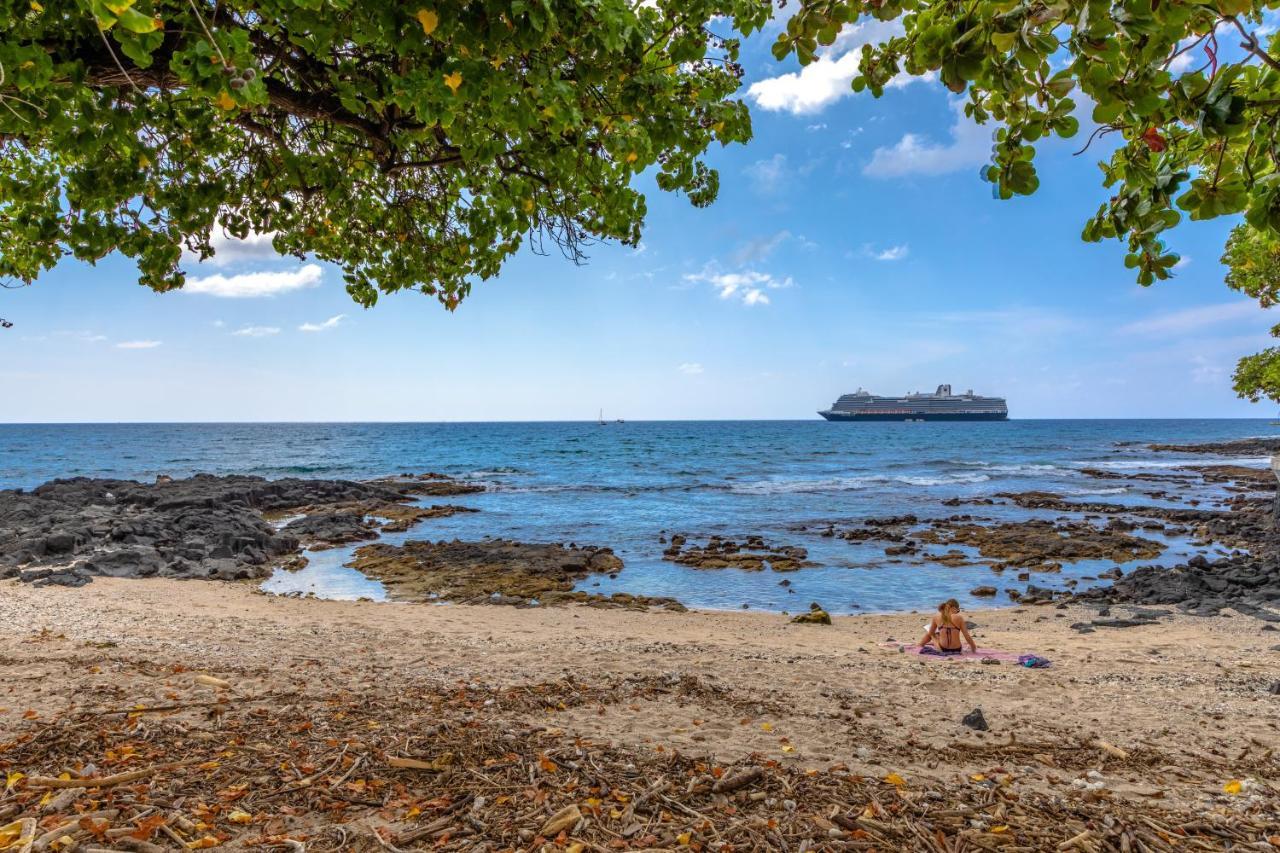Downtown Hawaiian Theme Condo With Hot Tub, Pool & Beach - Kona Islander Inn Kailua-Kona Extérieur photo
