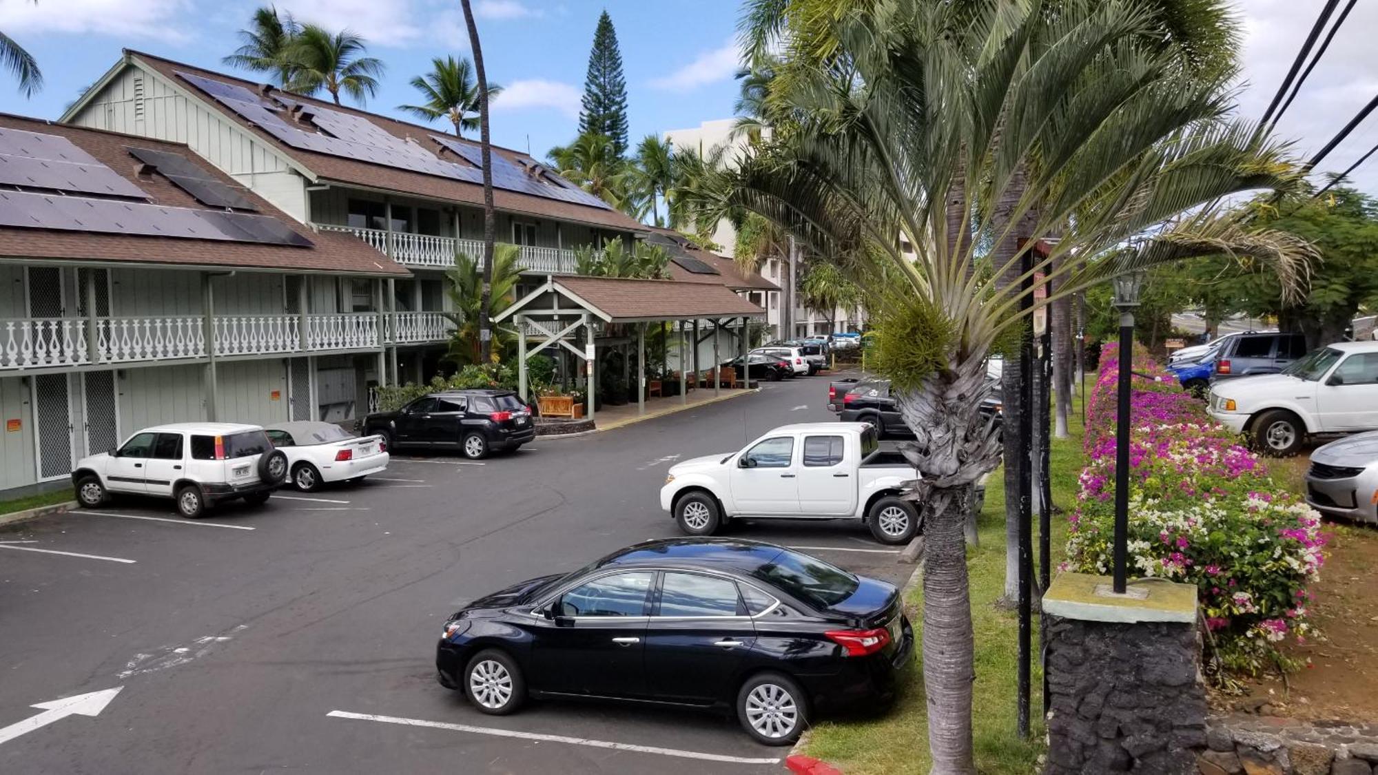 Downtown Hawaiian Theme Condo With Hot Tub, Pool & Beach - Kona Islander Inn Kailua-Kona Extérieur photo